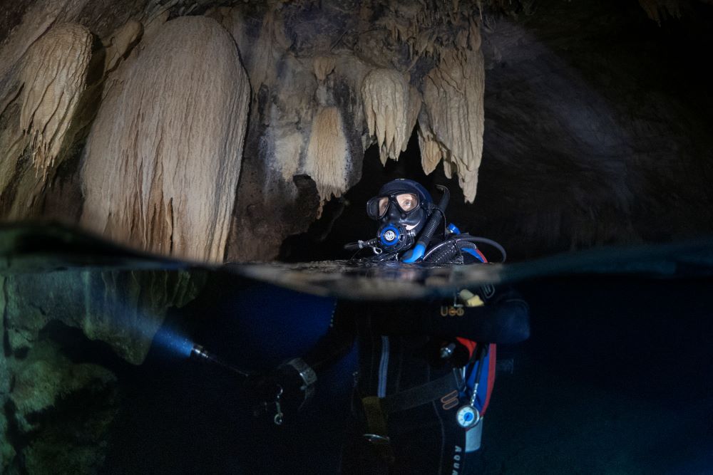 Christmas Island Thundercliff Cave credit Scott Portelli_AUS2160